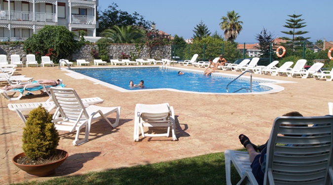 Piscina de El Hotel Zenit Mar de Noja